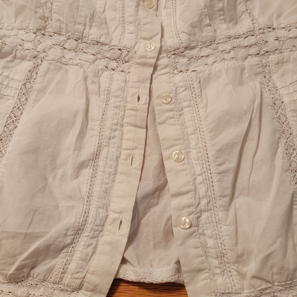 White button front lacey camisole - Picture 2 of 8
